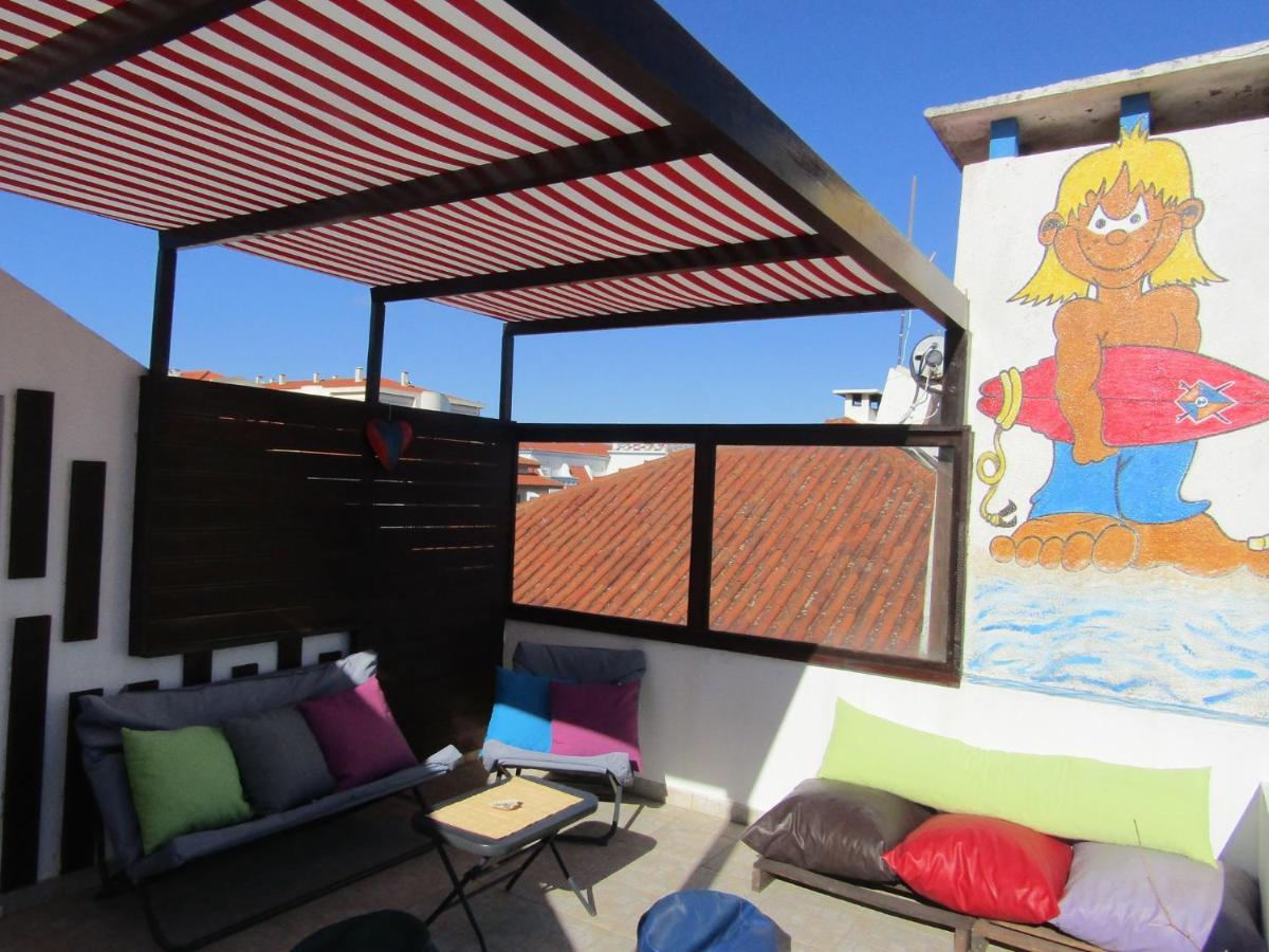 West Coast Surf Hostel アレイア・ブランカ エクステリア 写真