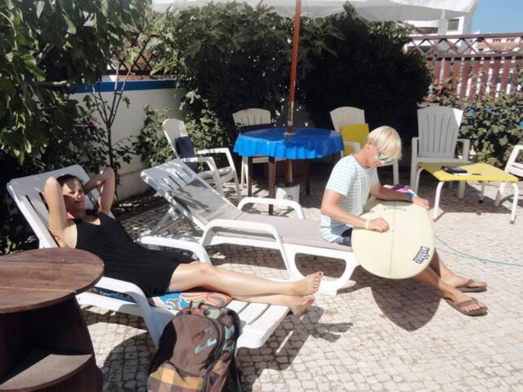 West Coast Surf Hostel アレイア・ブランカ エクステリア 写真