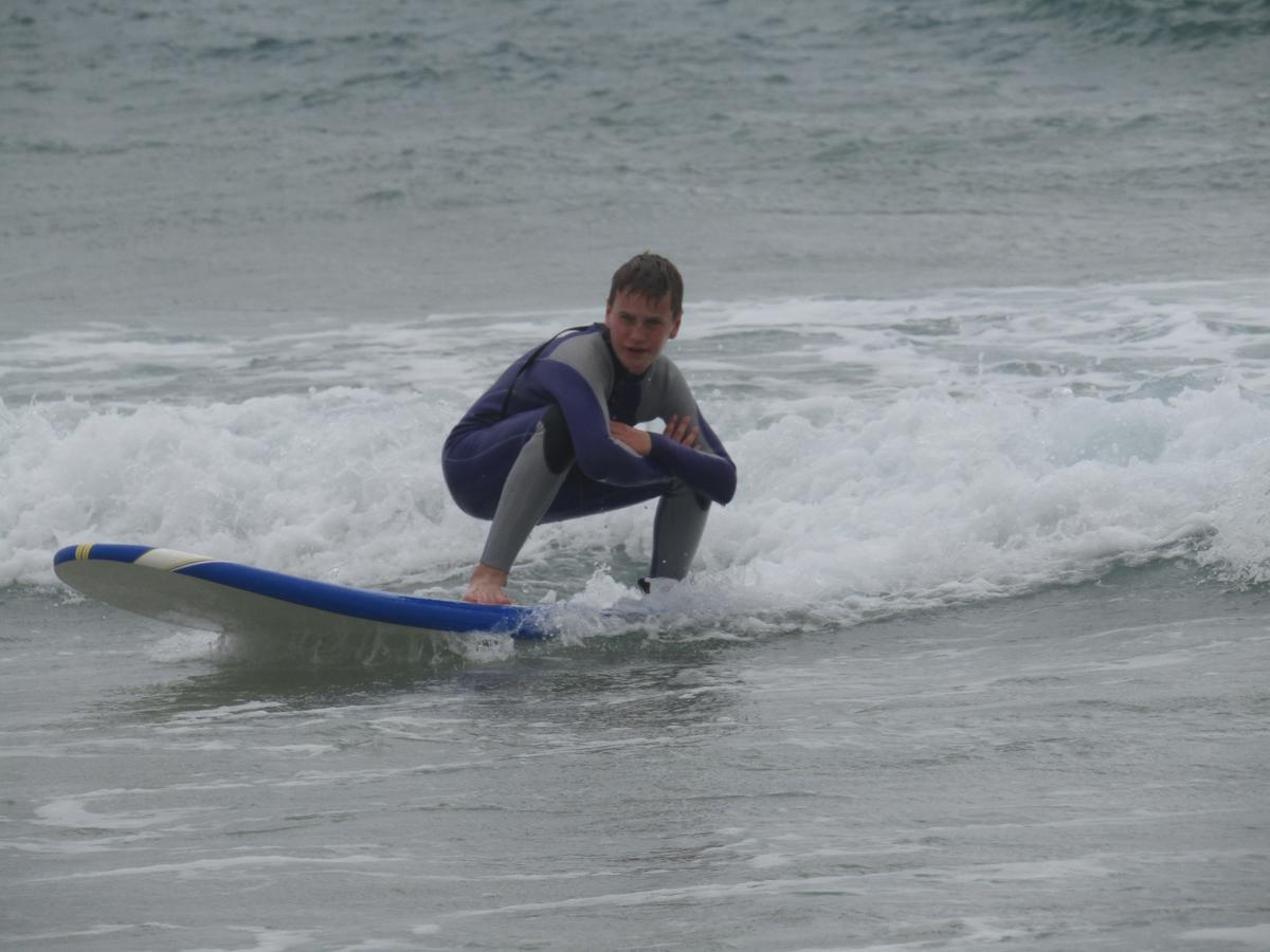 West Coast Surf Hostel アレイア・ブランカ エクステリア 写真