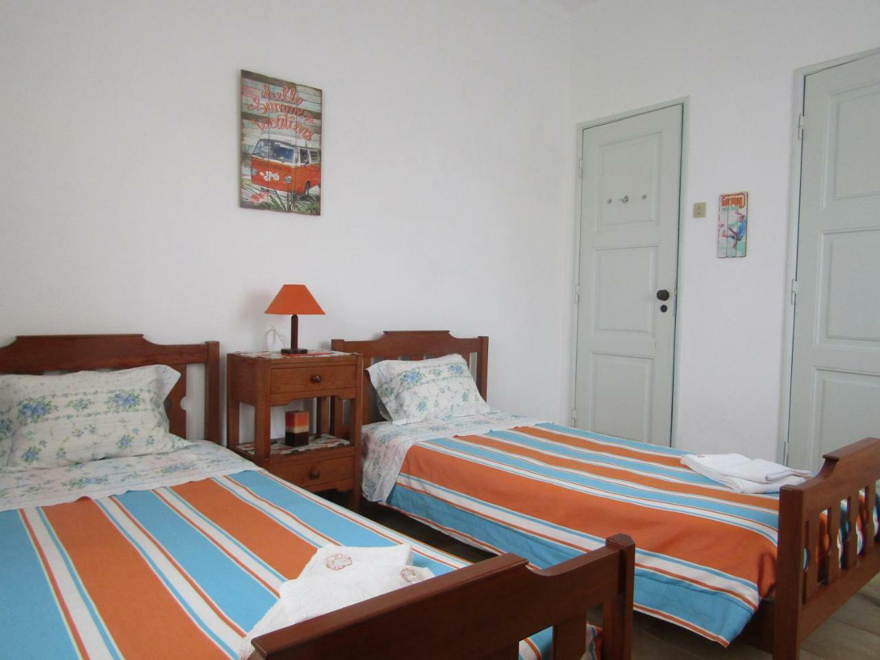 West Coast Surf Hostel アレイア・ブランカ エクステリア 写真