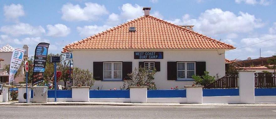 West Coast Surf Hostel アレイア・ブランカ エクステリア 写真